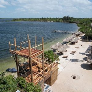 Beira D_Água Little Beach_ uma estrutura completa para o seu descanso e diversão ✨__Venha com amigos e família_ desfrute de dias incríveis com a gent_4